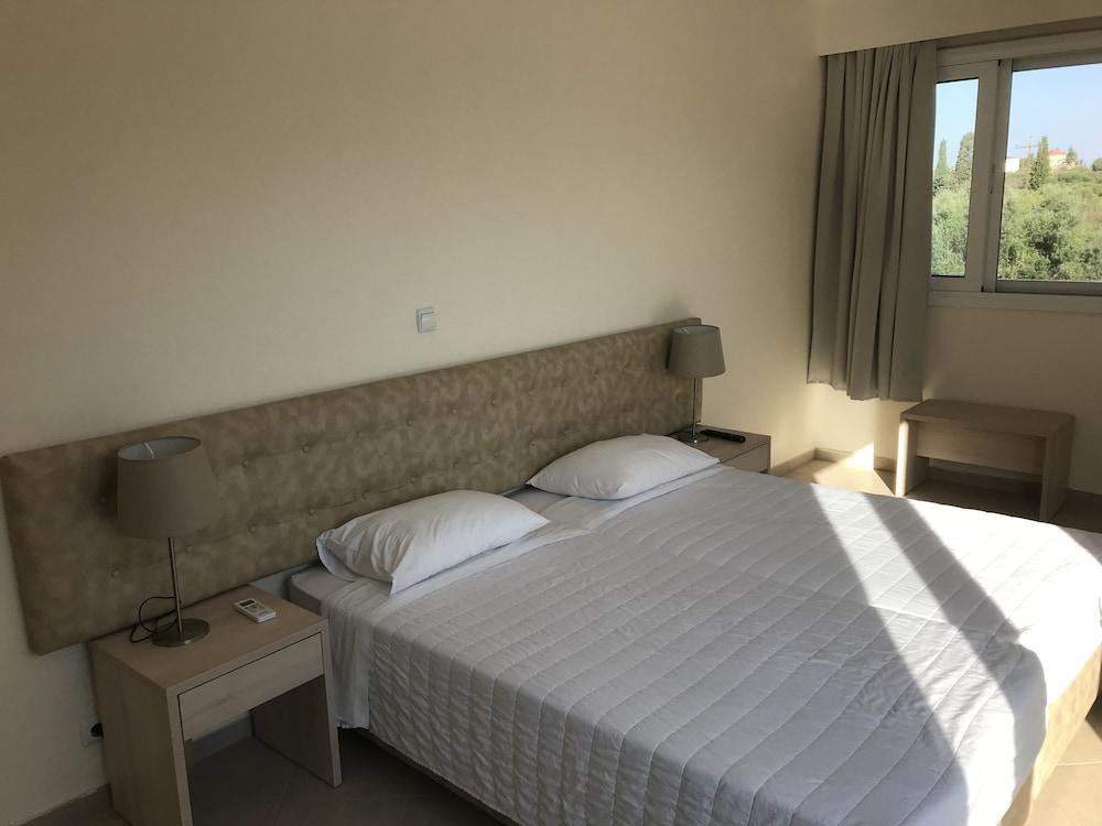 Ai Helis Resort Svoronata Eksteriør bilde